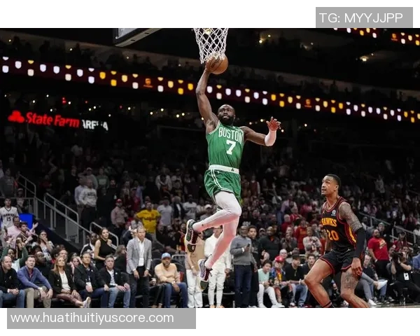 费尔斯全力以赴对位杰伦布朗期待在比赛中展现竞争精神