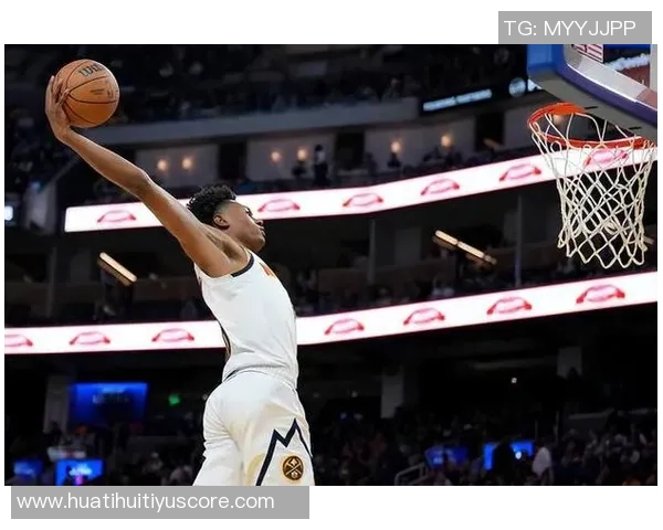 掘金主帅赞沃特森表现出色积极掩护与冲击篮筐令人印象深刻